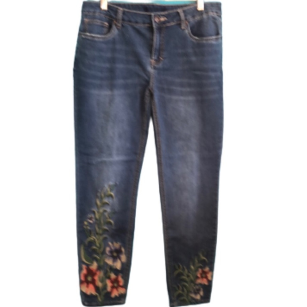 Embroidered Floral Jeans Boho Festival Straight Leg Size 6 Baccini - Picture 4 of 16